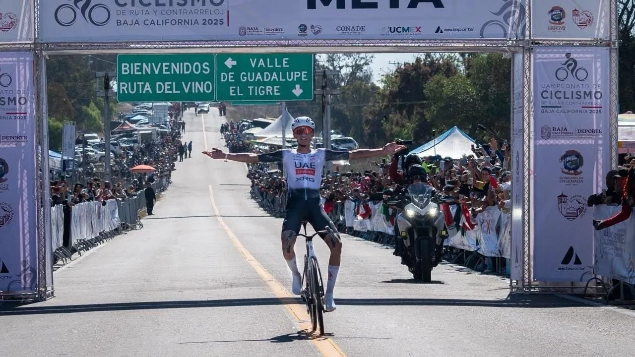 Isaac del Toro conquista el Campeonato Nacional de Ruta