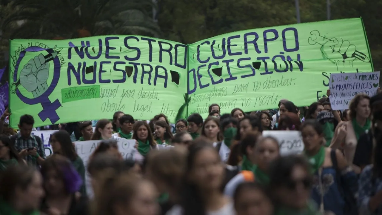 Pionera en la legalización del aborto, la CDMX encabeza lista con más investigaciones penales