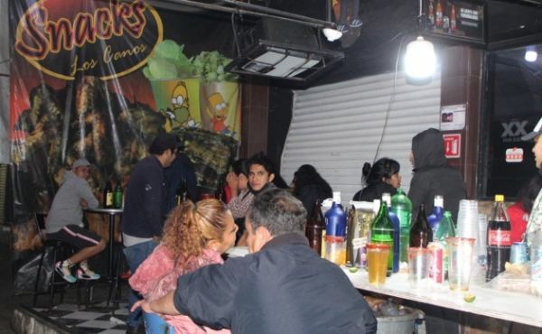 Agreden a policías que intentaban dispersar una fiesta en ecatepec