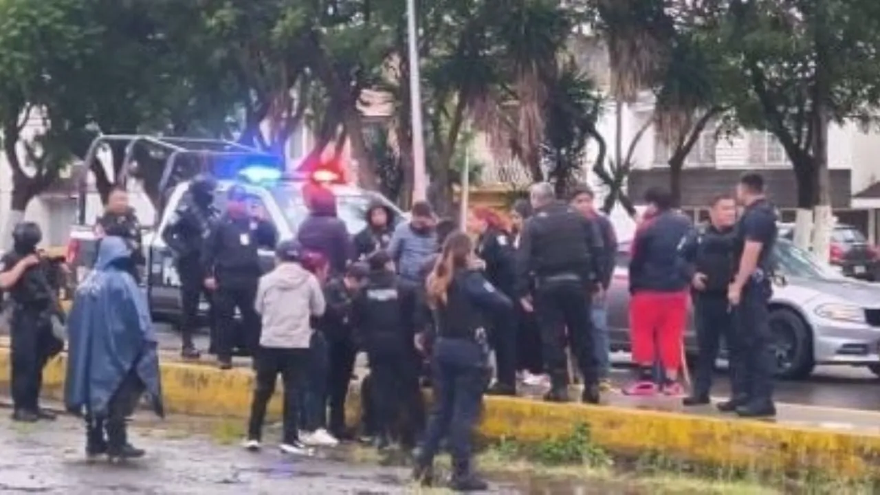 Balacera en estacionamiento del estadio Cuauhtémoc, de Puebla, deja a una mujer muerta