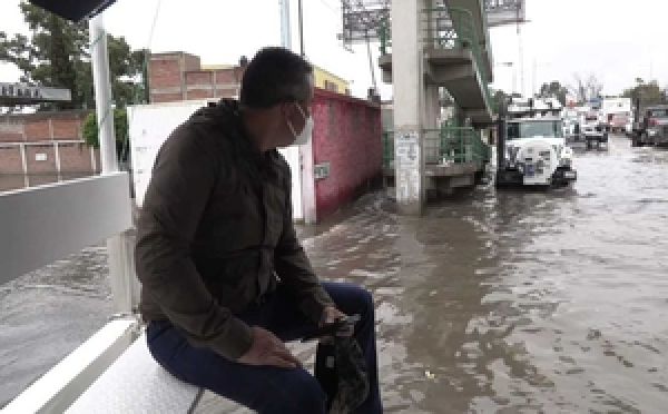 Suspenden servicio de mexibus por fuertes lluvias