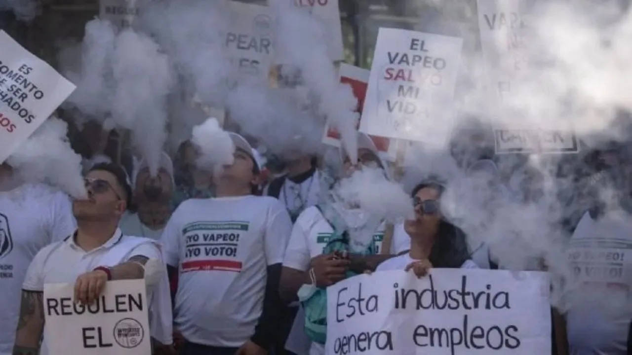 Aumenta uso de vapeadores en adolescentes en México: Ensanut