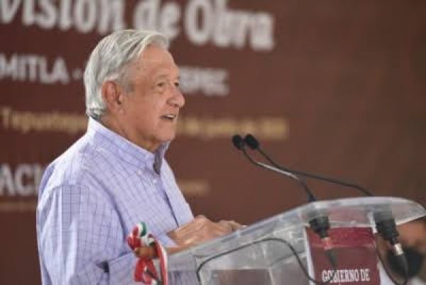 AMLO pide más vacunas a Biden