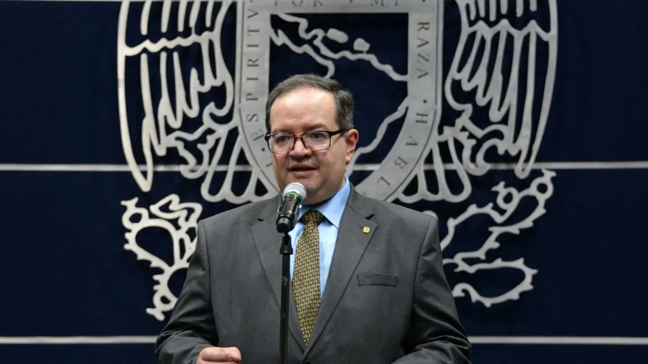 Rector de la UNAM niega que autoridades se encuentren rebasadas; no descarta revisiones a alumnos