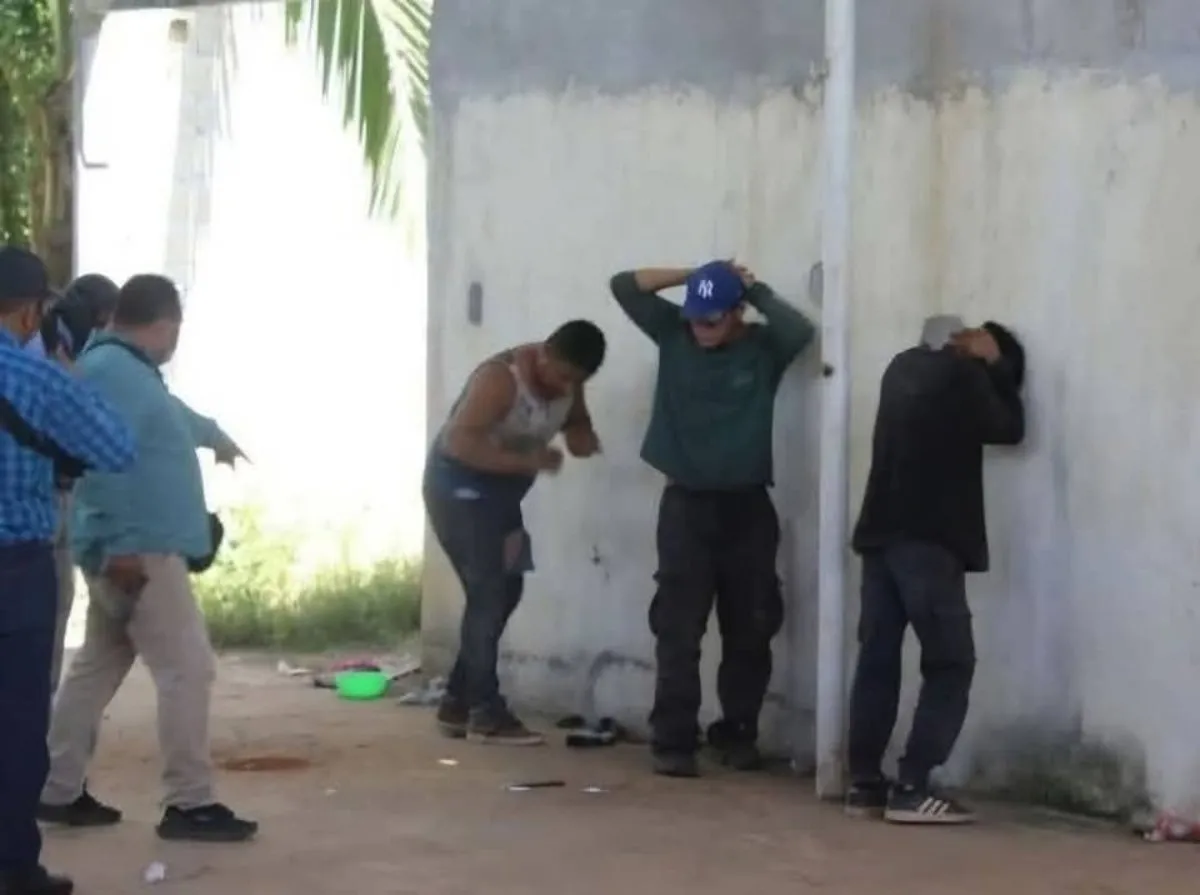 Hallan fosa clandestina con dos cuerpos en Macuspana, Tabasco
