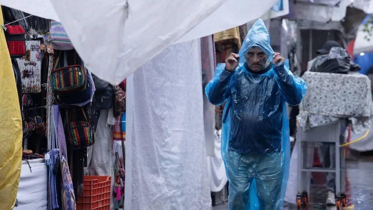 Lluvias fuertes con descargas eléctricas y posible granizo el miércoles en 26 estados