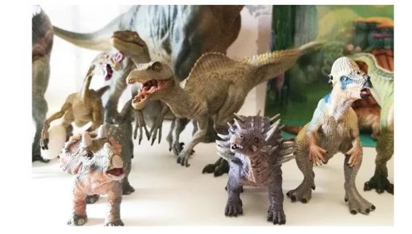 Niños con interés por dinosaurios son más inteligentes.