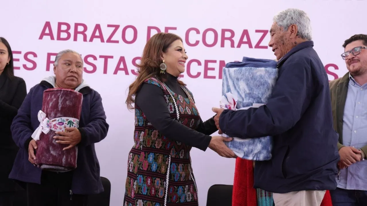 Brugada anuncia construcción de Utopía en el Deportivo Carmen Serdán