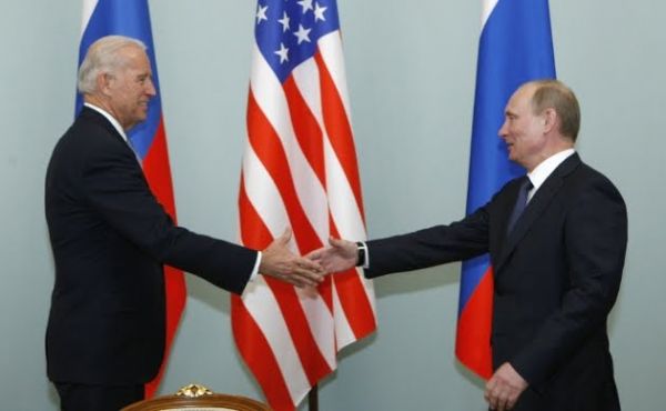 Vladimir Putin felicita a Joe Biden por su victoria en EEUU