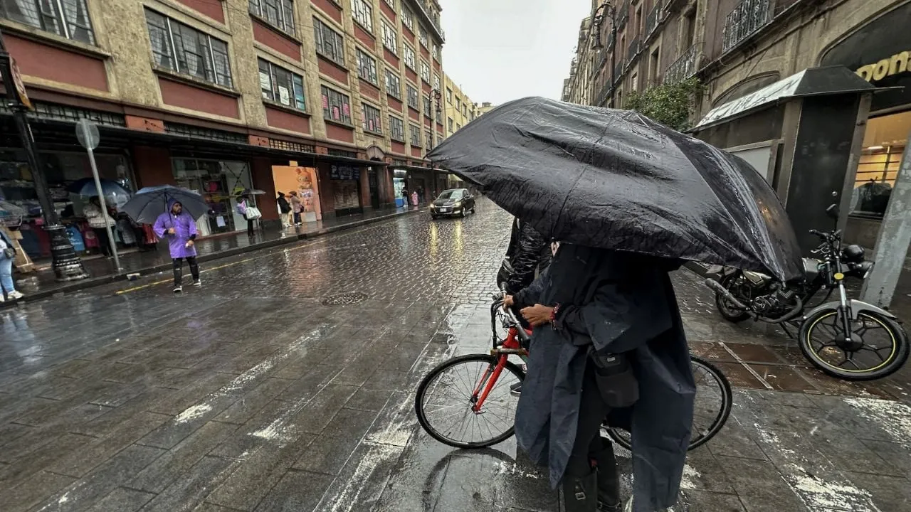 Chubascos y lluvias fuertes e intensas azotarán de viernes a lunes a las siguientes entidades