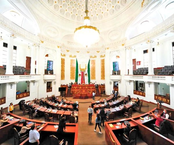 Nombran nuevos titulares en el Congreso CDMX