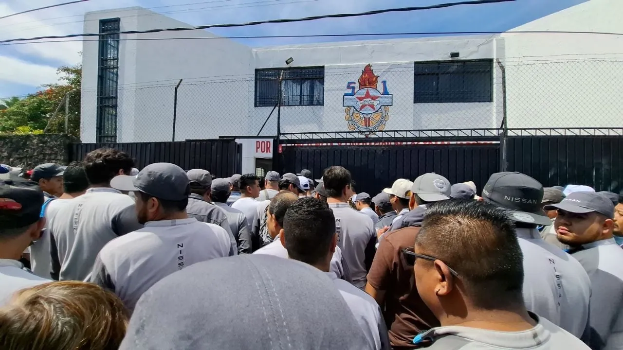 Sindicato de Nissan llama a la calma y unidad ante proceso de liquidación en la planta de Civac