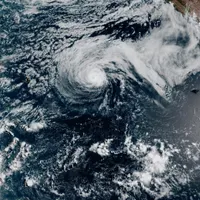 La tormenta tropical Julio se forma en el Pacífico, pero no amenaza a tierra