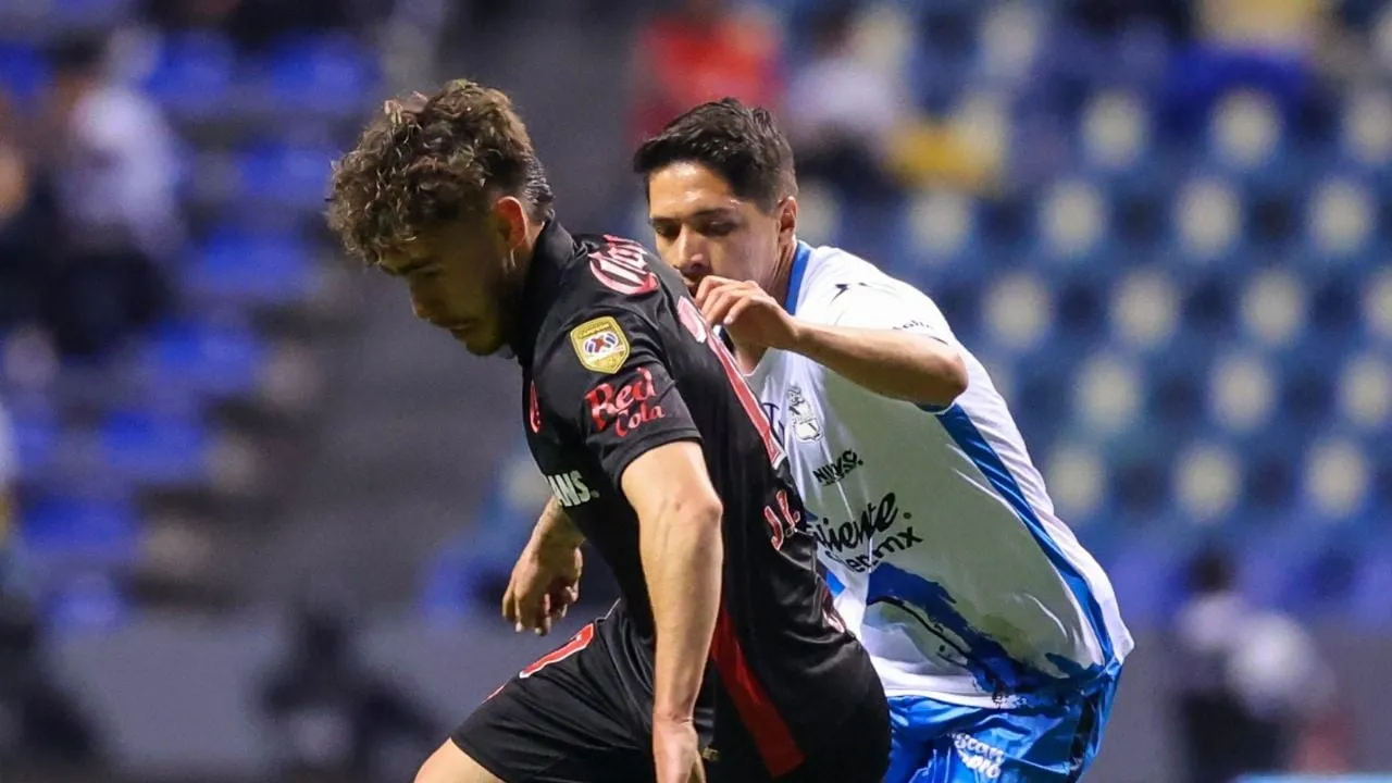 Córdova falla penal y el campeón Toluca no pasa de un 0-0 ante Puebla