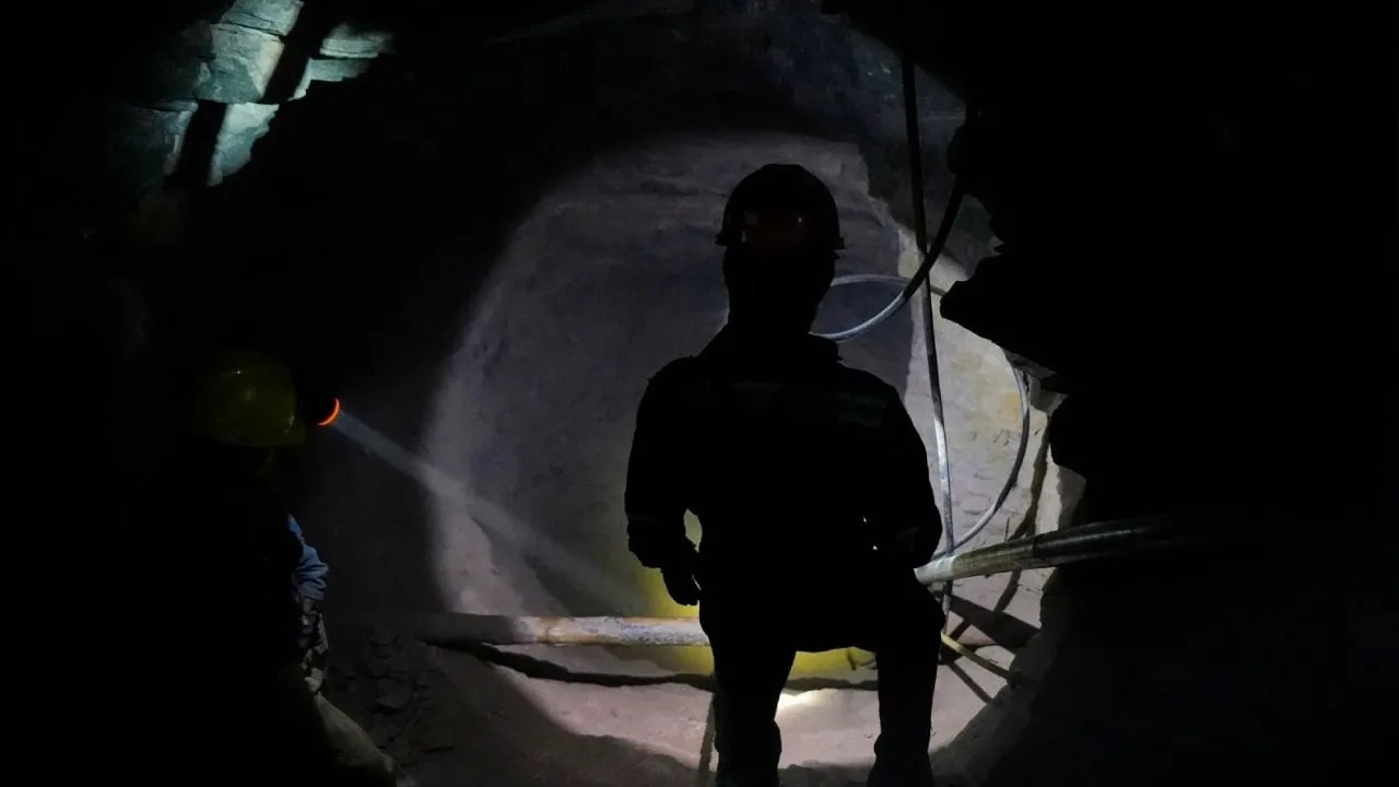 El auge del mercurio en México: mineros arriesgan su salud y provocan daños al ambiente