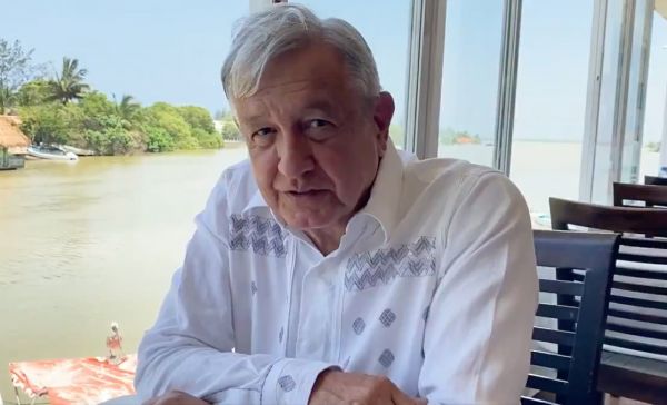 AMLO arma mitin en Veracruz