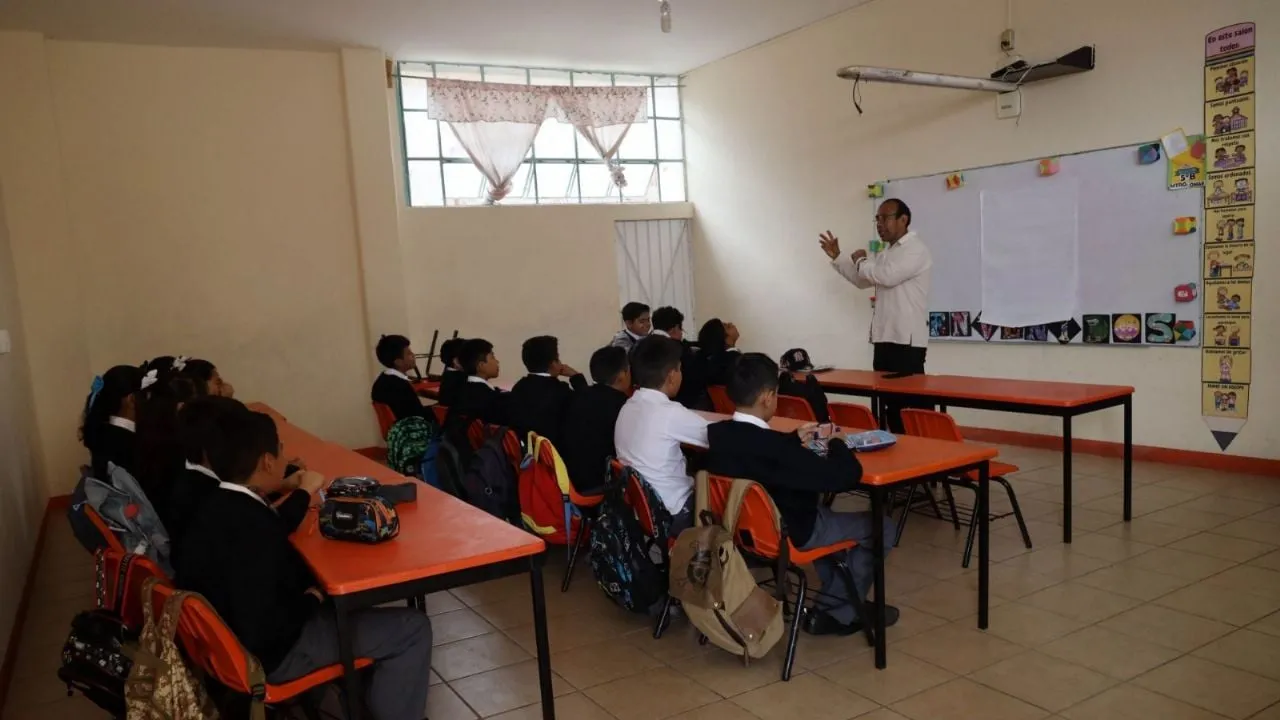 Quieren profesionalizar a cada maestro con 91.50 pesos al año: Mexicanos Primero