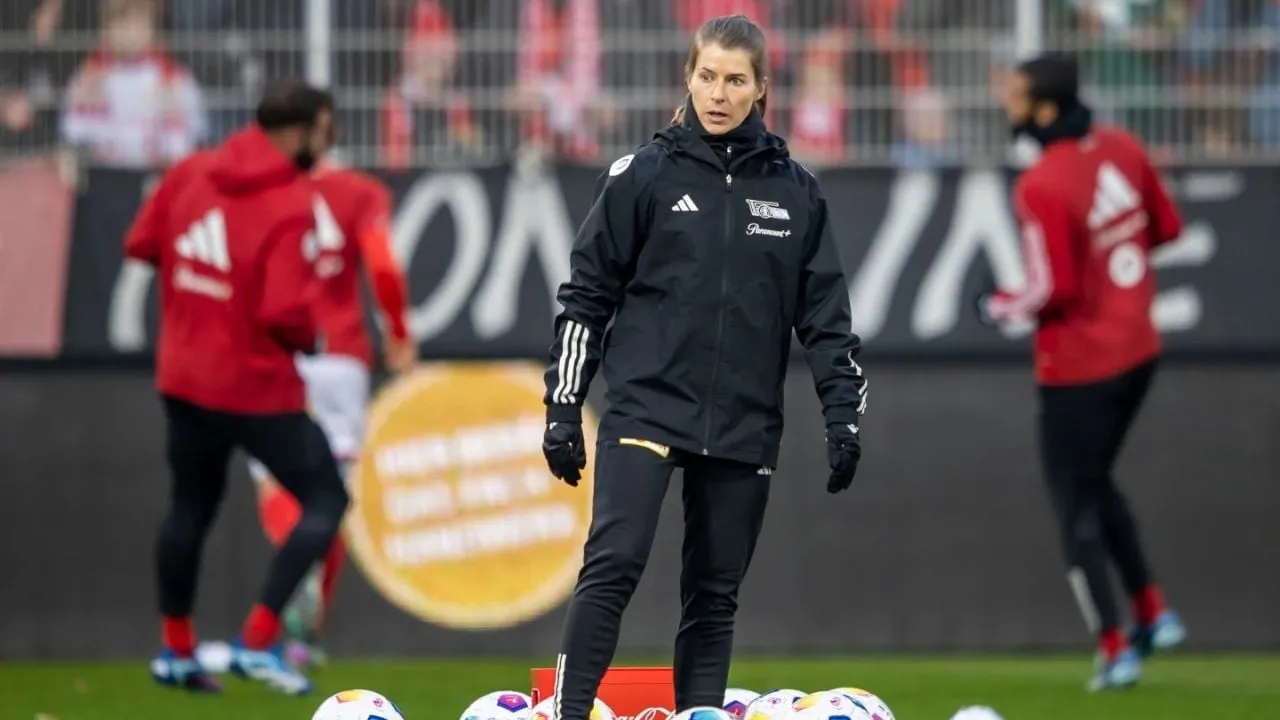 Marie-Louise Eta será la primera mujer en ser técnica en Bundesliga; dirigirá al Unión de Berlín