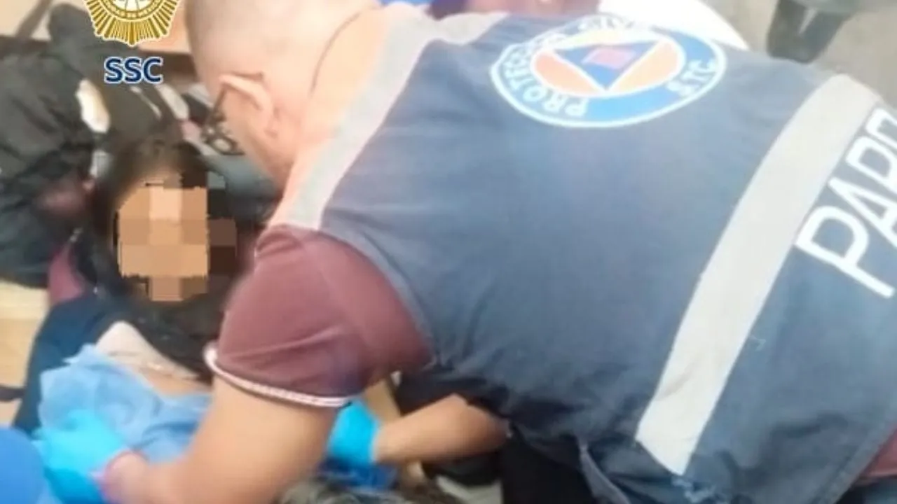 Joven de 13 años da a luz en la estación Deportivo 18 de Marzo del Metro de la CDMX