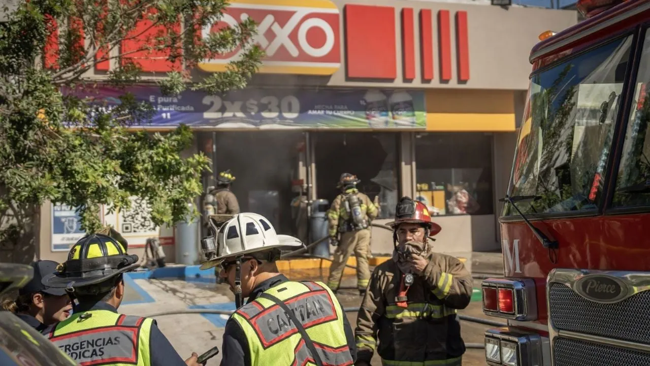 Más de 200 tiendas OXXO registran daños relacionados con disturbios tras muerte de “El Mencho"