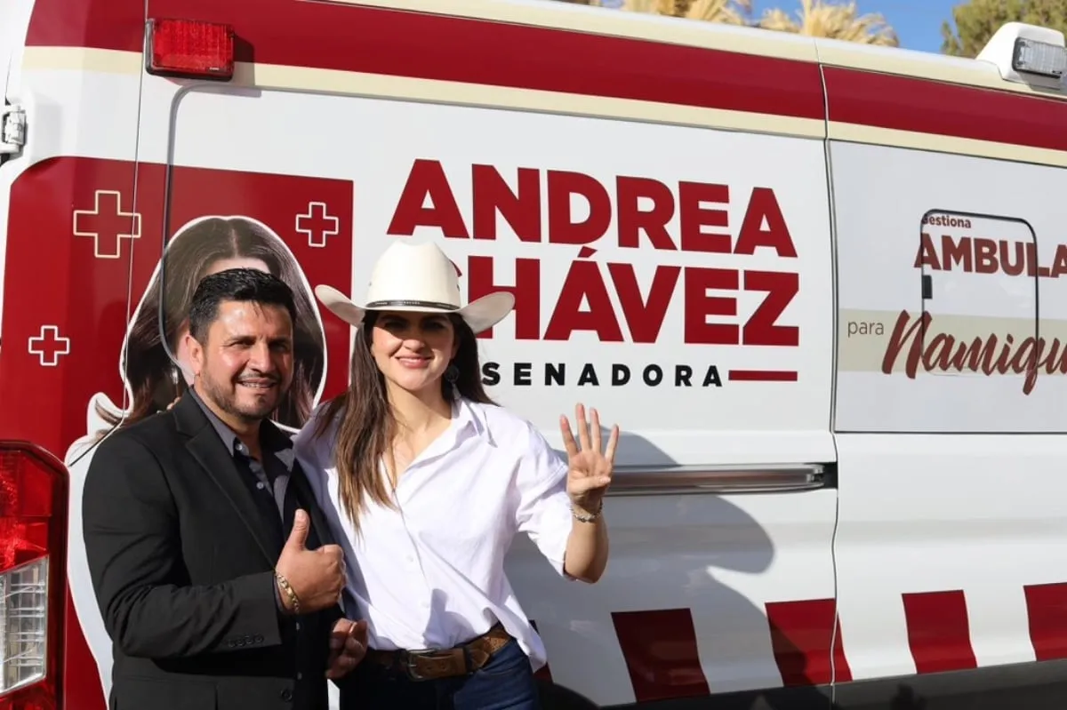 Andrea Chávez quitará su imagen de ambulancias “si eso tranquiliza a los pitufos de la aldea”