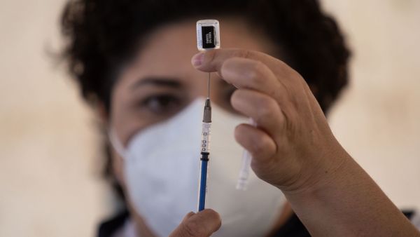 Vacunación personas de 40 a 49 años inica en 3 nuevas alcaldías 