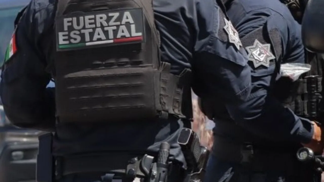 Tras forcejeo, asesinan a agente activo de la FESC en Tijuana