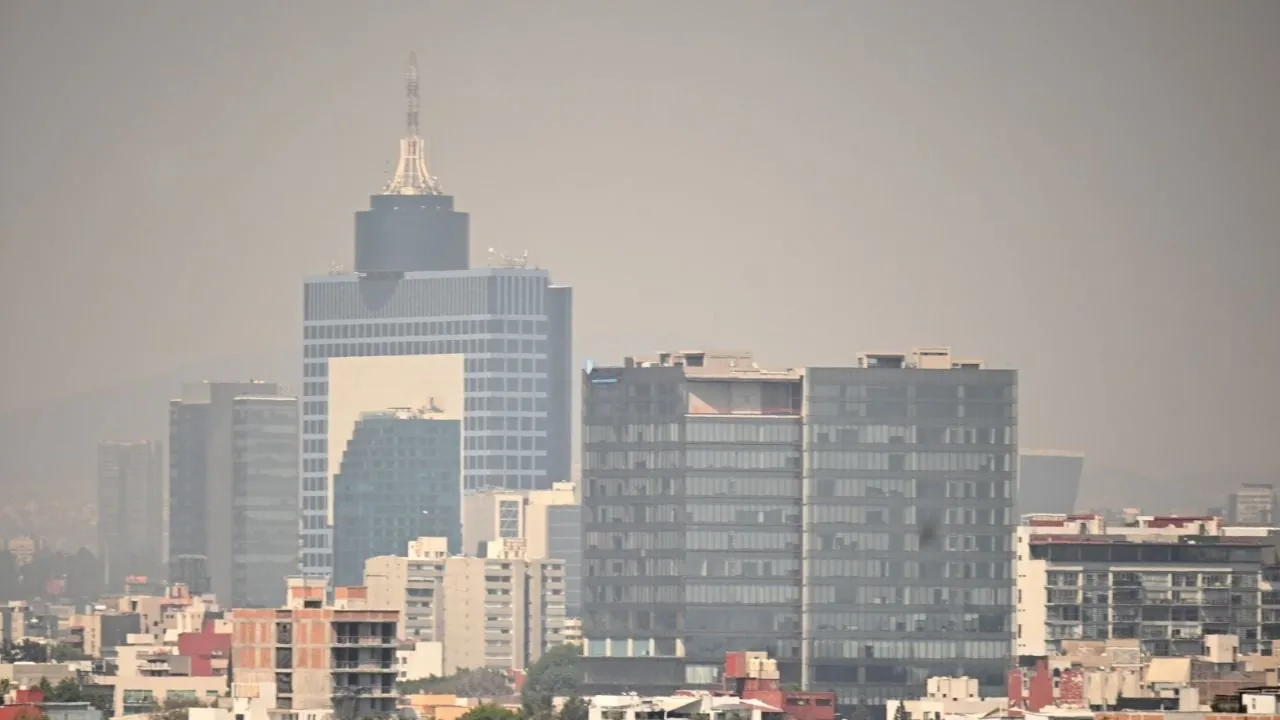 Se mantiene Fase I de Contingencia Ambiental; estos vehículos no circulan este domingo 26 de abril