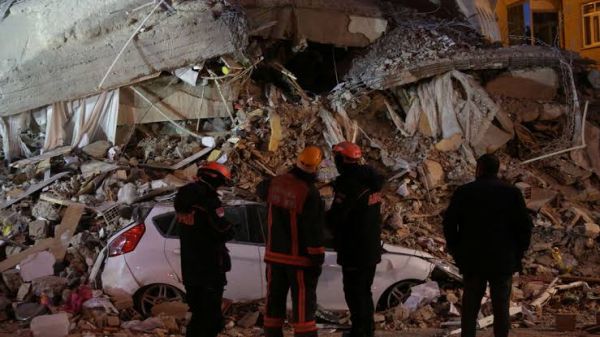 Impactantes terremoto en Grecia y Turquía 