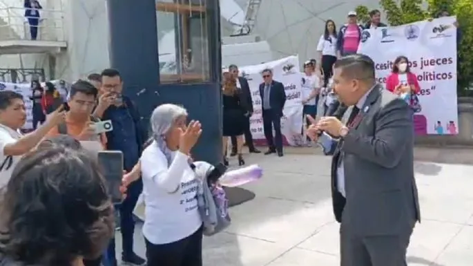 Manifestaciones enmarcan el sexto foro sobre reformas al Poder Judicial en Puebla