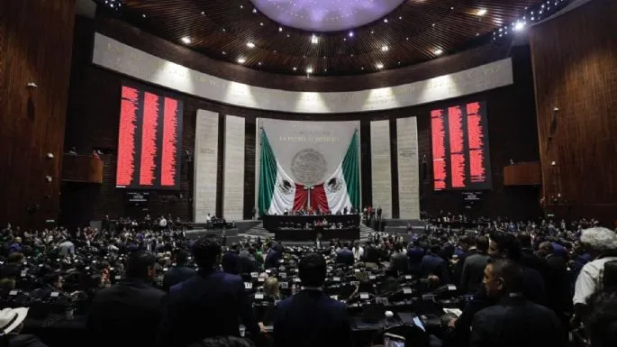 Morena y aliados suprimen responsabilidad del Estado en transición energética