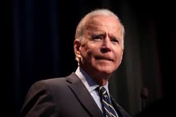 Biden pide al Senado a centrarse en su agenda.