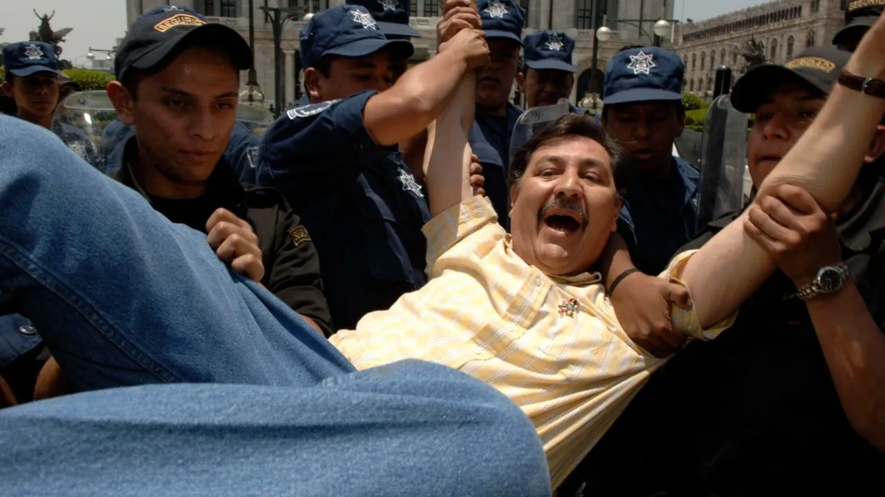 Fernández Noroña, del poder en el Senado al ocaso de un “plebeyo”