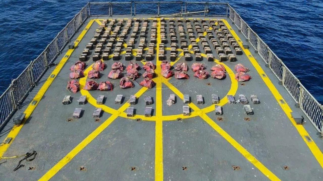 México aumenta las incautaciones de droga en el mar mientras EU sigue atacando lanchas