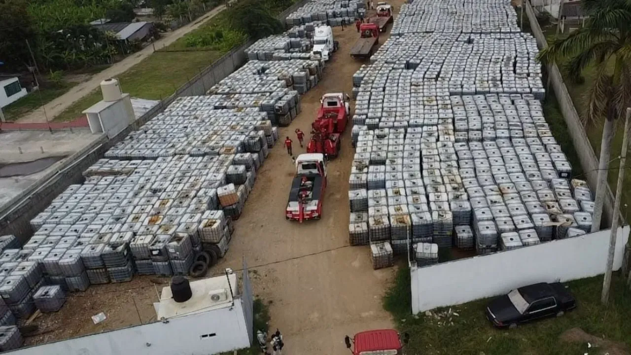 Decomiso histórico: hallan más de 3 millones de litros de huachicol en Tabasco (Video)