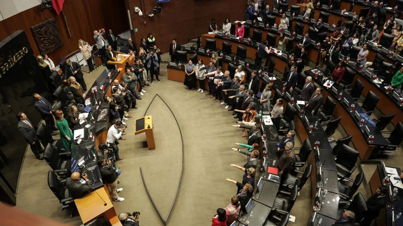 Rinden protesta integrantes del Consejo Nacional Ciudadano del Sistema Nacional de Búsqueda
