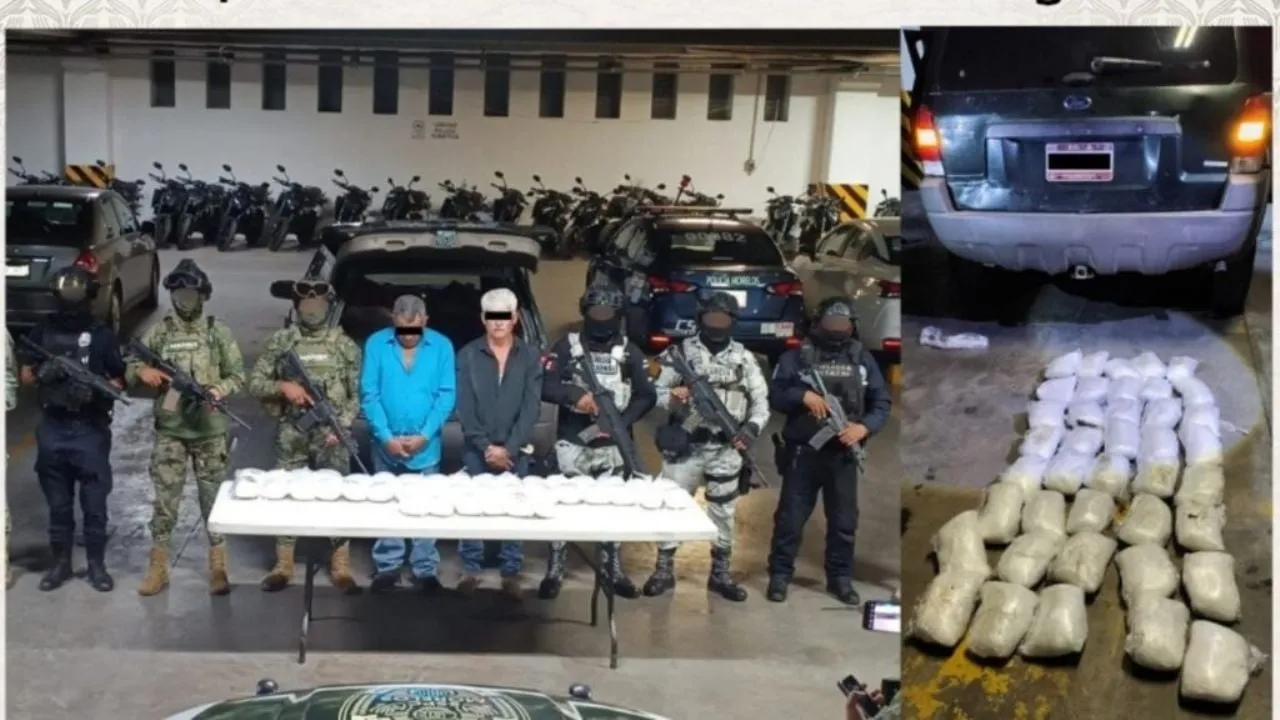 Detienen en Morelos a dos hombres con 40 kilogramos de "cristal" y decomisan cerca de 8 mdp