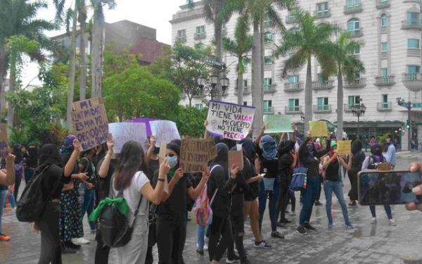 Colectivos feministas deben trabajar en conjunto con Institutos de la Mujer y dar soluciones al acoso y la violencia