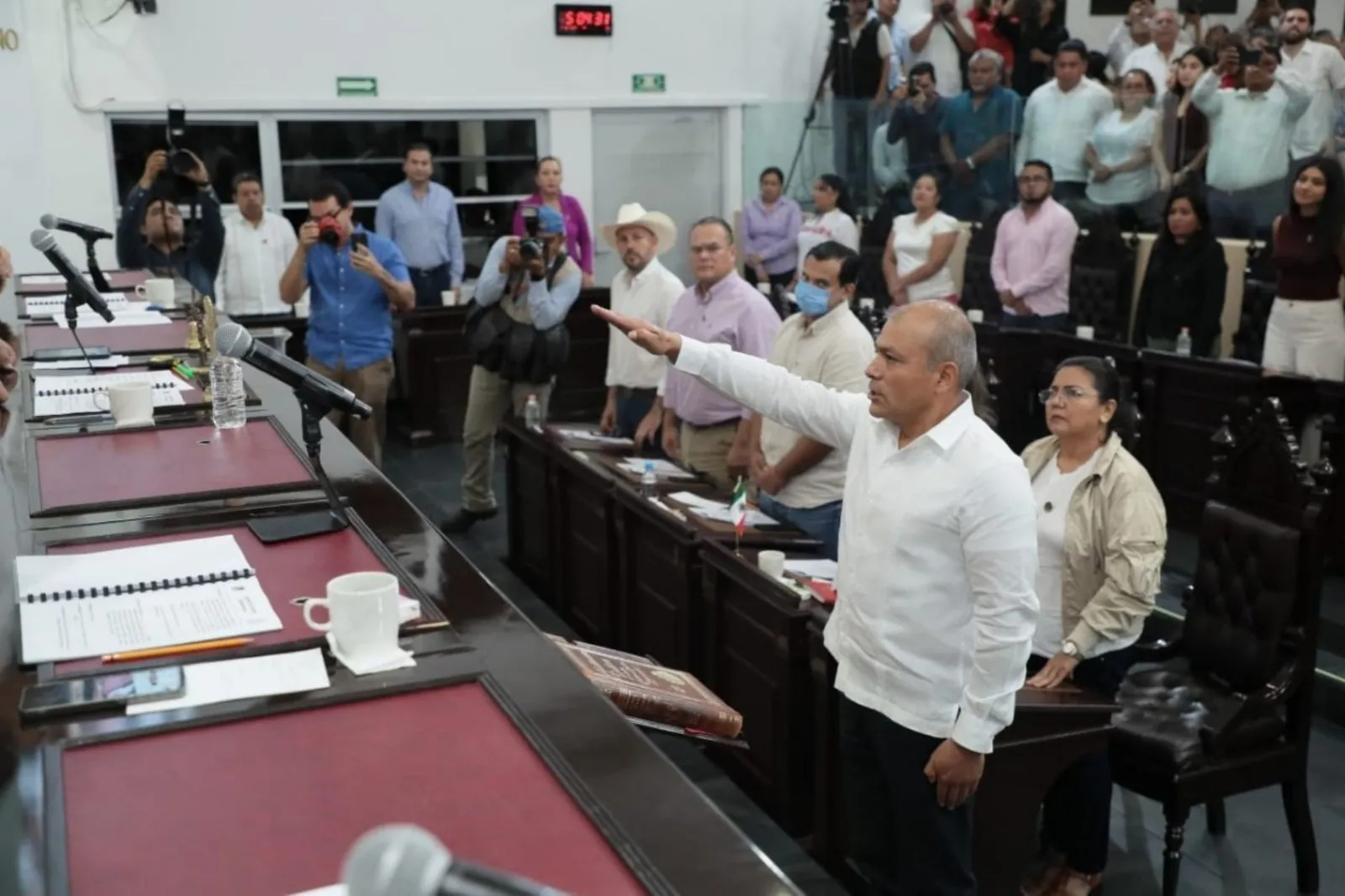 Renuncia el fiscal de Tabasco, José Barajas Mejía