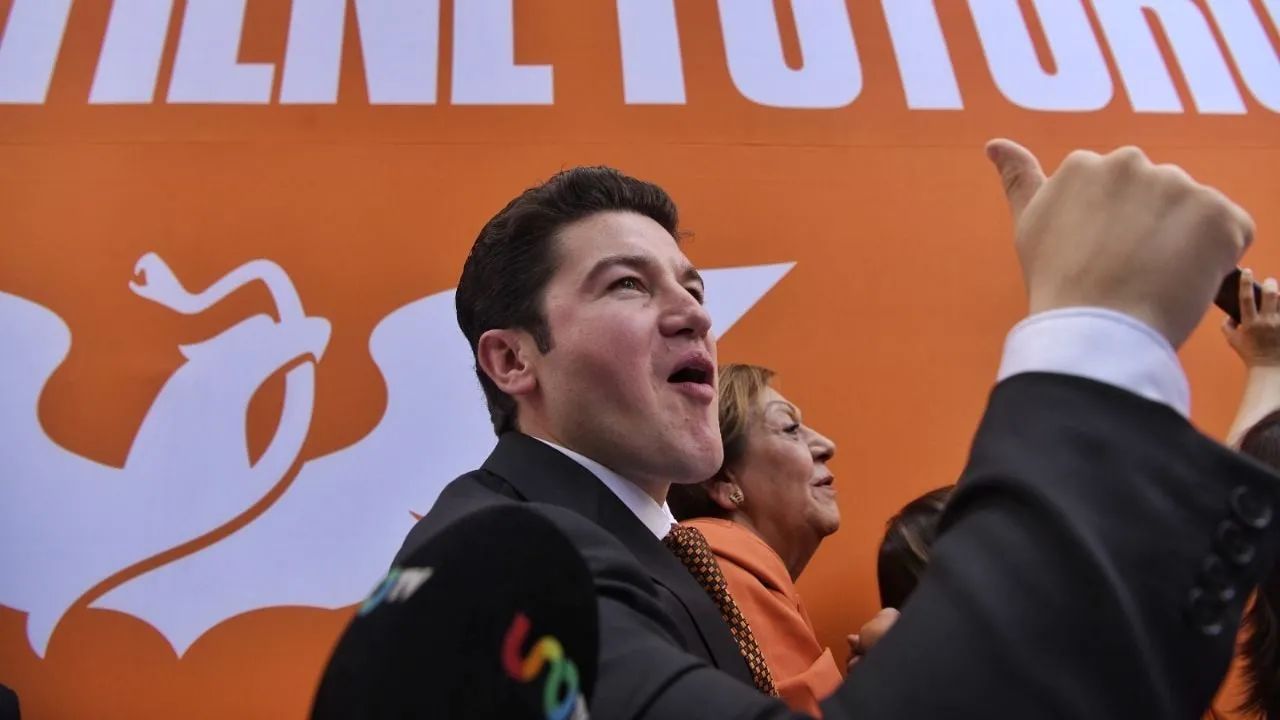 Acusan a Samuel García y a Morena de distribuir “acordeones” para la elección judicial