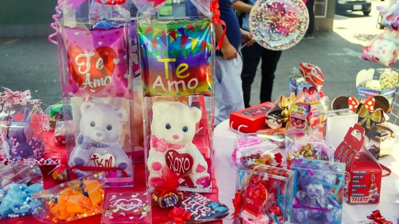 Alerta: así operan los fraudes digitales en el Día del Amor y la Amistad