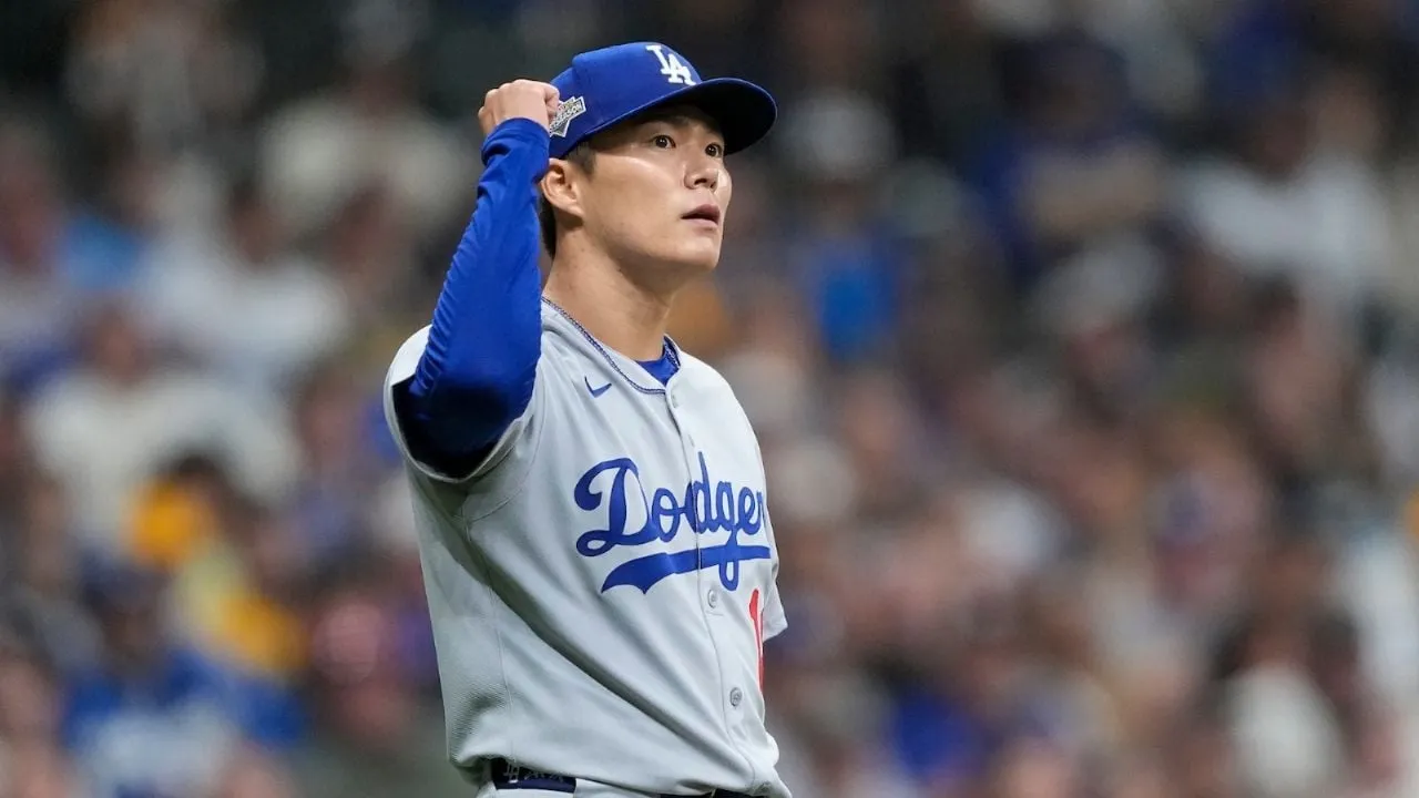 Yamamoto lanza juego de tres hits y Dodgers amplían ventaja ante Cerveceros en Serie de Campeonato