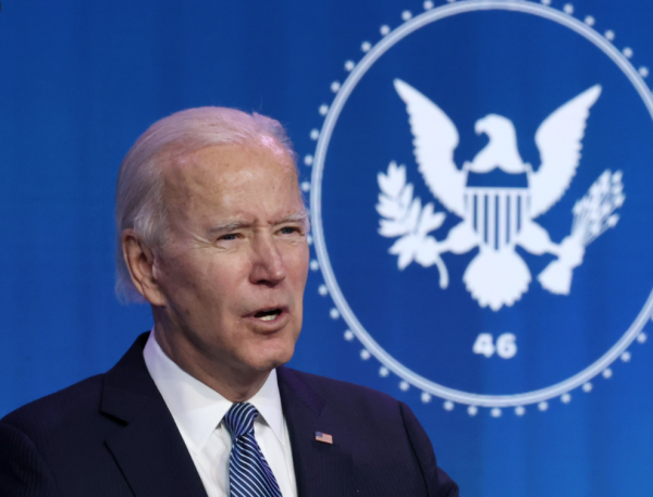 Joe Biden promete nuevo plan de ayuda económica.