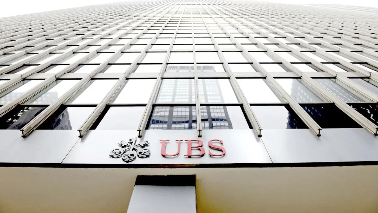 Economía mexicana caería 0.7 por ciento en 2025: UBS