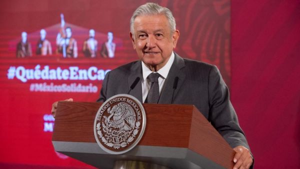 AMLO pide ahorrar luz para evitar apagones.