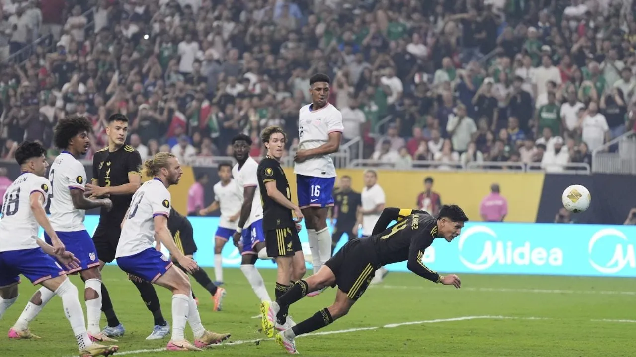Selección Mexicana de futbol sufre robo en Oakland, California