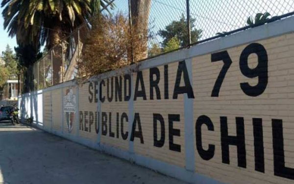 Estudiante ingresa con pistola a secundaria de Iztapalapa y se dispara