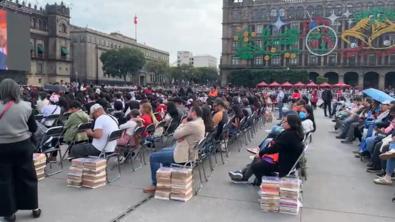 Maestros reclaman a gobierno federal el incumplimiento en entrega de libros gratuitos a maestros