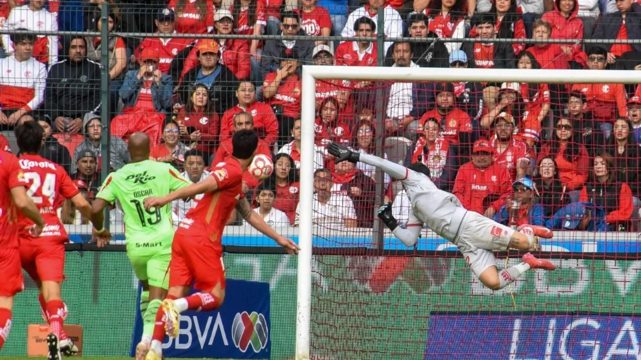 Toluca golea en casa 3-1 a Ciudad Juárez para mantenerse como el único invicto en la Liga MX