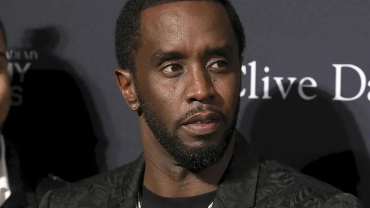 Sean 'Diddy' Combs recibe ovación de pie de los reclusos tras la victoria judicial, dice su abogado